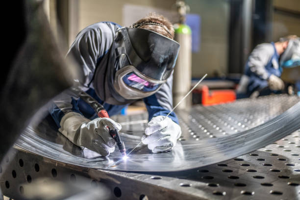 Hoffman Estates, IL Welder & Metal Fabrication Company